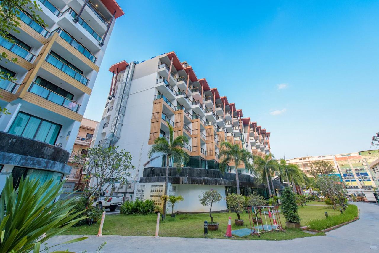 The Lunar Patong Phuket Exterior photo