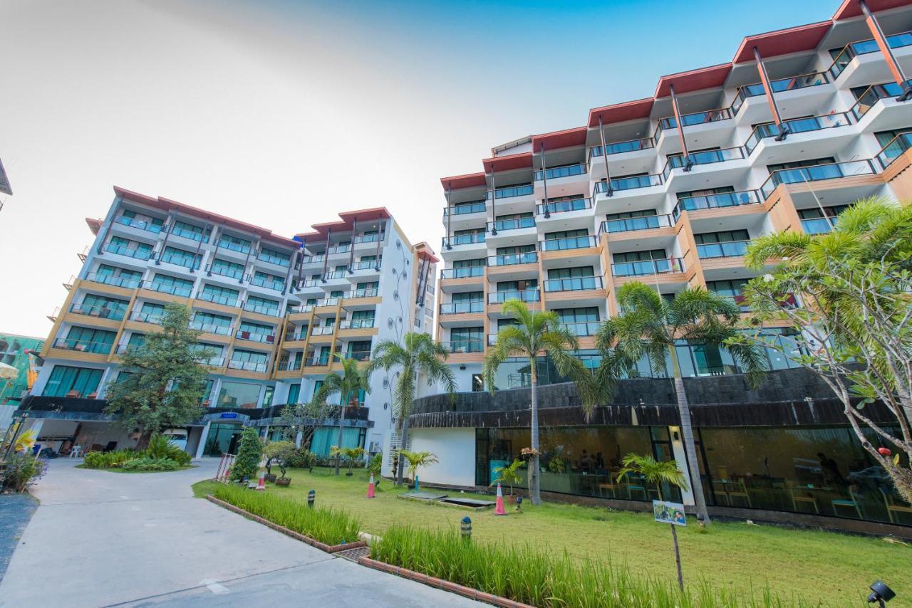 The Lunar Patong Phuket Exterior photo